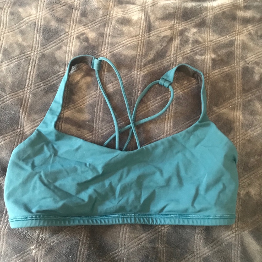 Lululemon Free to Be bra Nocturnal Teal